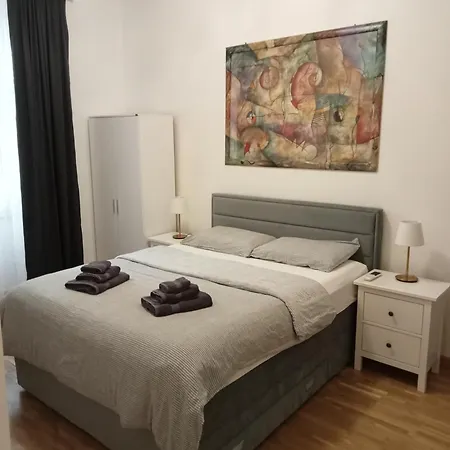 Fenix Rooms Trieste Exterior photo
